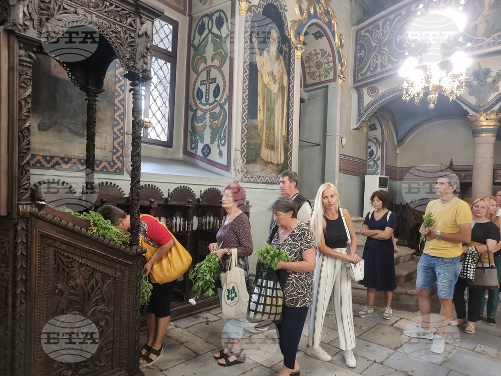 Пазарджик - храм "Успение Богородично" - празник