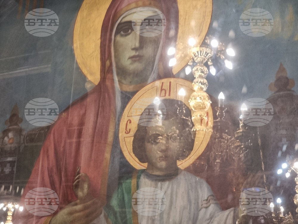 Пазарджик - храм "Успение Богородично" - празник