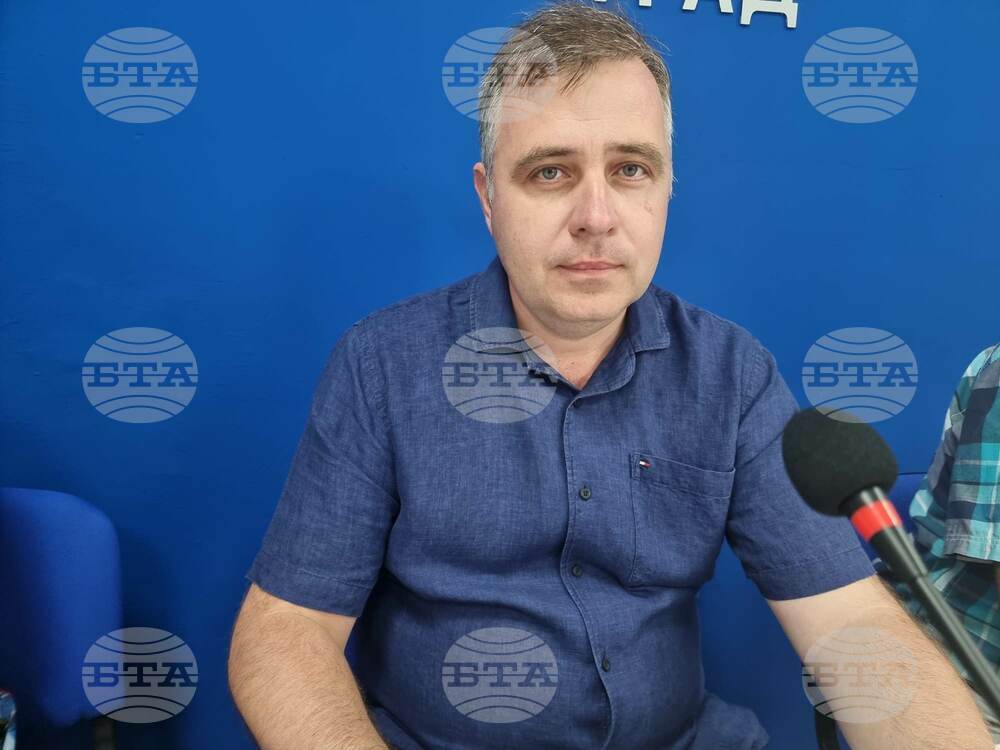 Партия „Мир“ регистрира кандидатурата на Калоян Монев за кмет на община Разград