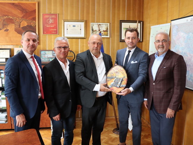 Община Ардино: Кметът на Ардино посрещна гости от побратимената община Нилюфер и Сдружението на „Ардинци“ в Бурса