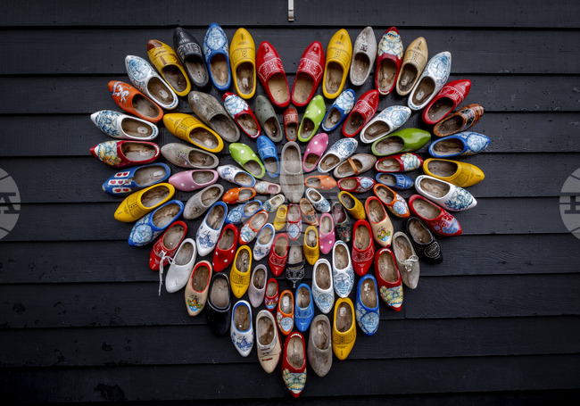 Секторът на услугите формира над три четвърти от нидерландската икономика, според официални данни