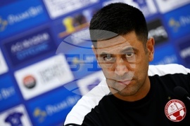 Футбол - ФК "Апоел" - пресконференция - Елянив Барда