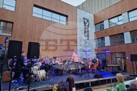 Бургас - Симфониета Враца - концерт 