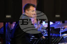 Бургас - Васил Петров - Симфониета Враца - концерт 