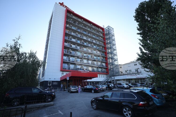 Общо четирима пострадали във вчерашната тежка катастрофа с автобус са