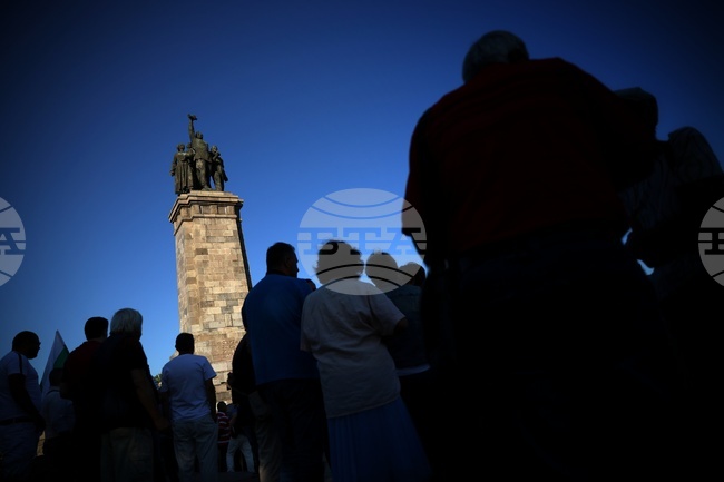Паметник на Съветската армия - защита
