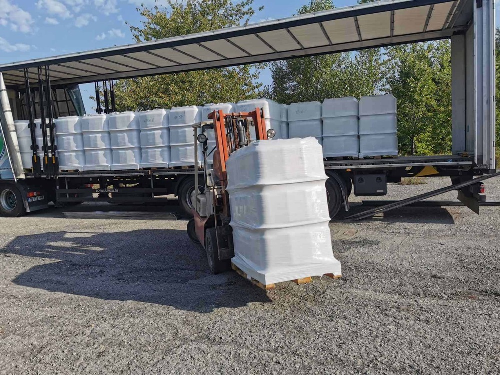 Държавна агенция "Държавен резерв и военновременни запаси": За по-малко от 18 часа близо 200 000 литра вода от държавния резерв стигна до Омуртаг