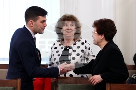 Парламент - Никола Минчев - кръгла маса