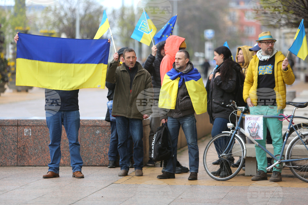 МС – украински граждани