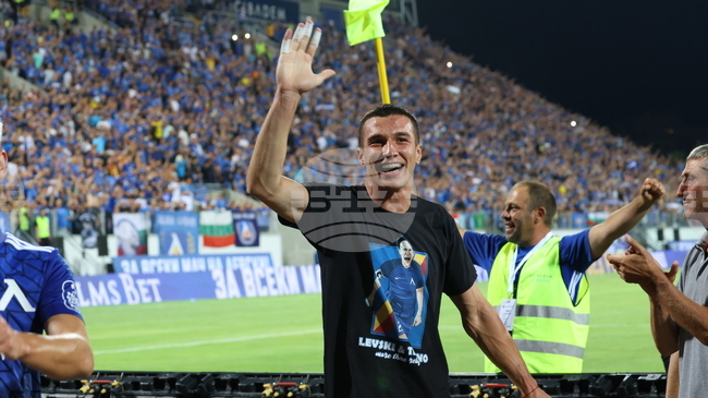 Пламен Андреев изигра втори мач като титуляр за Расинг Сантандер, който направи ново равенство