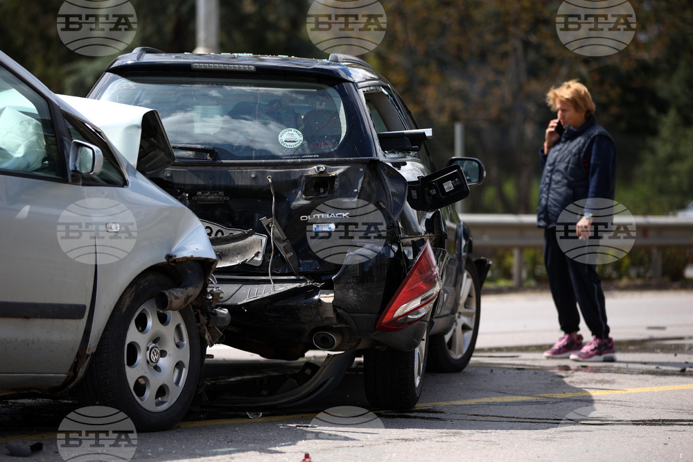Един човек е загинал, а 22-ма са ранени при катастрофи в страната през последното денонощие