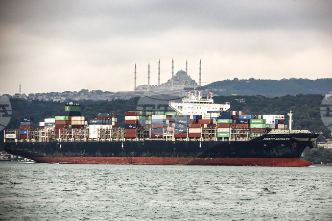 Износът на Турция бележи ръст от 2,1 процента на годишна база през първите два месеца от годината