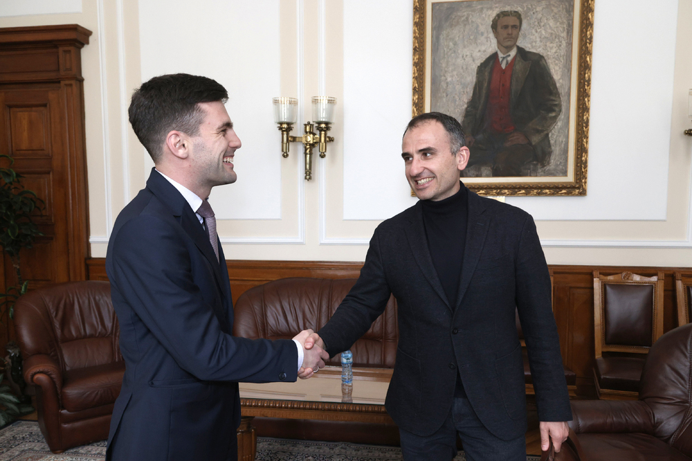 Никола Минчев - Александър Оскар - среща