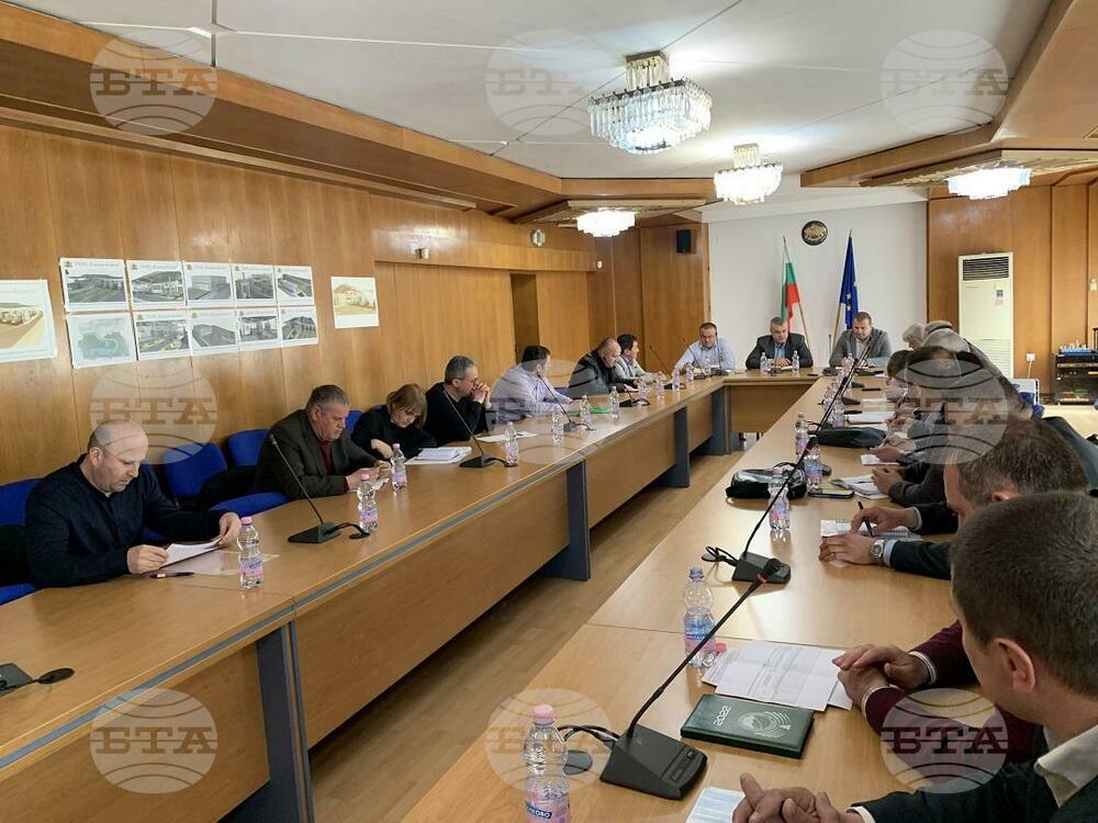 Достатъчни количества дърва за огрев се осигуряват в област Смолян за следващия отоплителен сезон