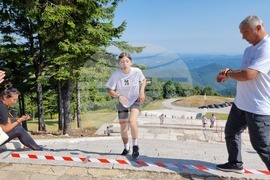 Шипка - състезание по изкачване на стълбите към Паметника на свободата