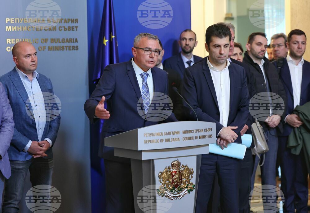 PM Petkov, Business Representatives Discuss High Fuel Prices