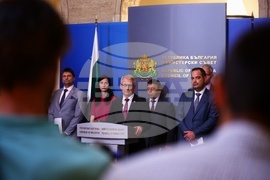 Министерски съвет - брифинг - съвещание