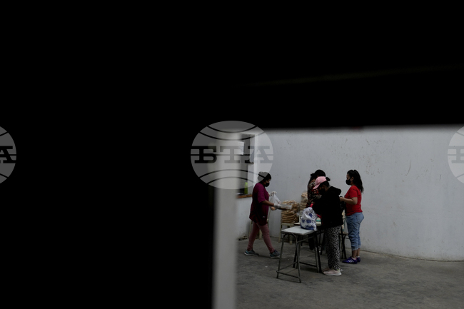 Безработицата в Аржентина се понижи, песото е под натиск след интервенция на централната банка