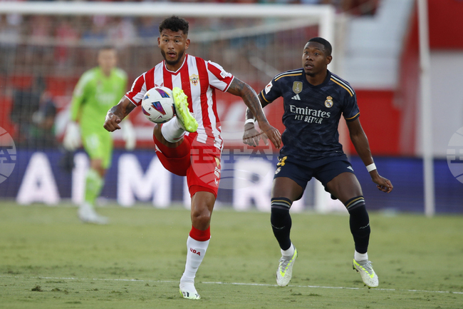 Спортинг Лисабон иска да замени Гьокереш с Луис Суарес