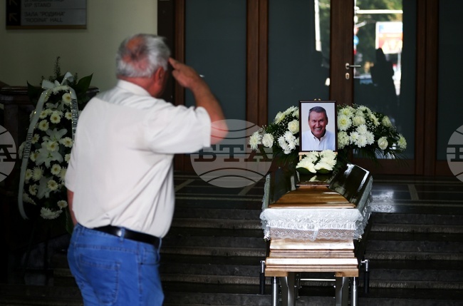 Атанас Голомеев - поклонение