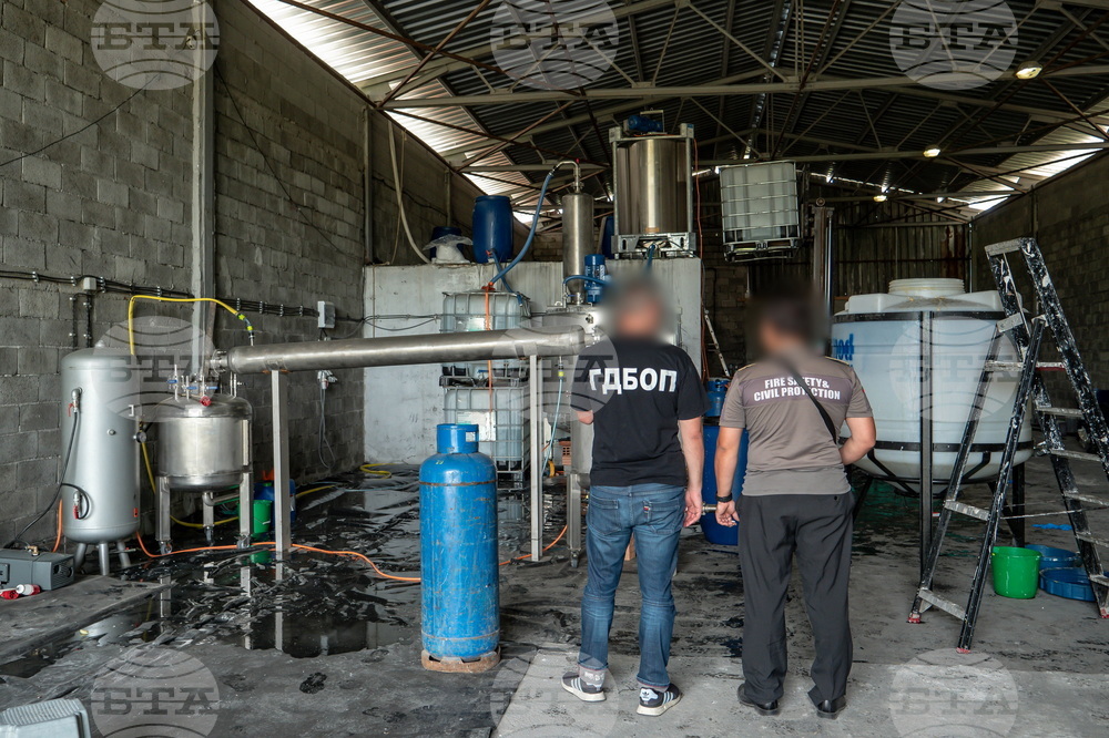 Police Bust Illegal Amphetamine Lab, Detain Three Dutch Nationals