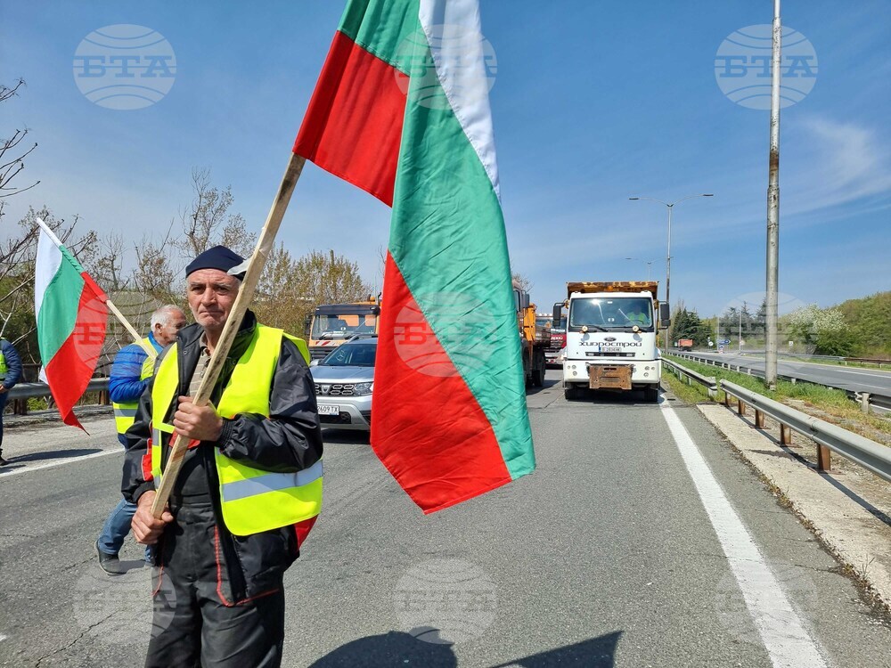 Варна - пътностроителни фирми - протест