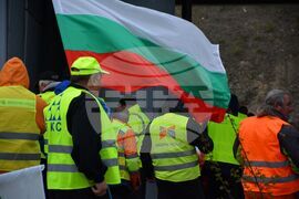 Благоевград - пътностроителни фирми - протест