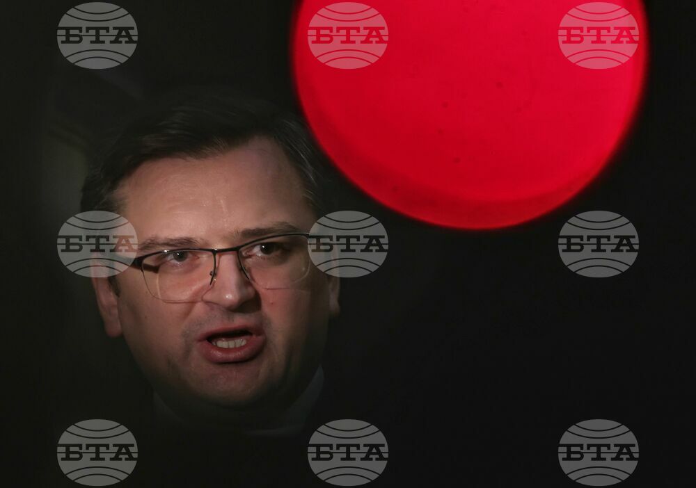Ukrainian FM Raises Issue of Bulgarian Military Assistance to Ukraine