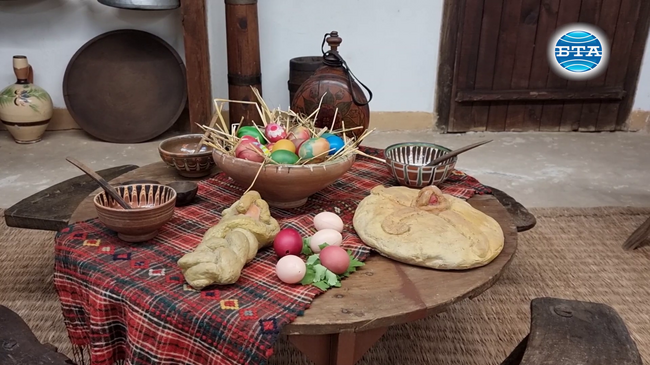 Работилница за боядисване на великденски яйца отвори врати в Регионалния музей в Плевен 