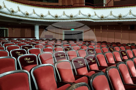 Варна -  ДТ "Стоян Бъчваров" - почетни кресла