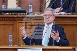 Парламент - Йордан Цонев - заседание
