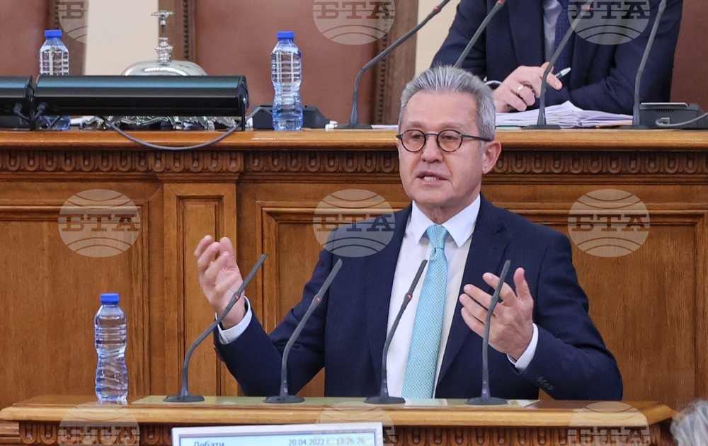 Парламент - Йордан Цонев - заседание