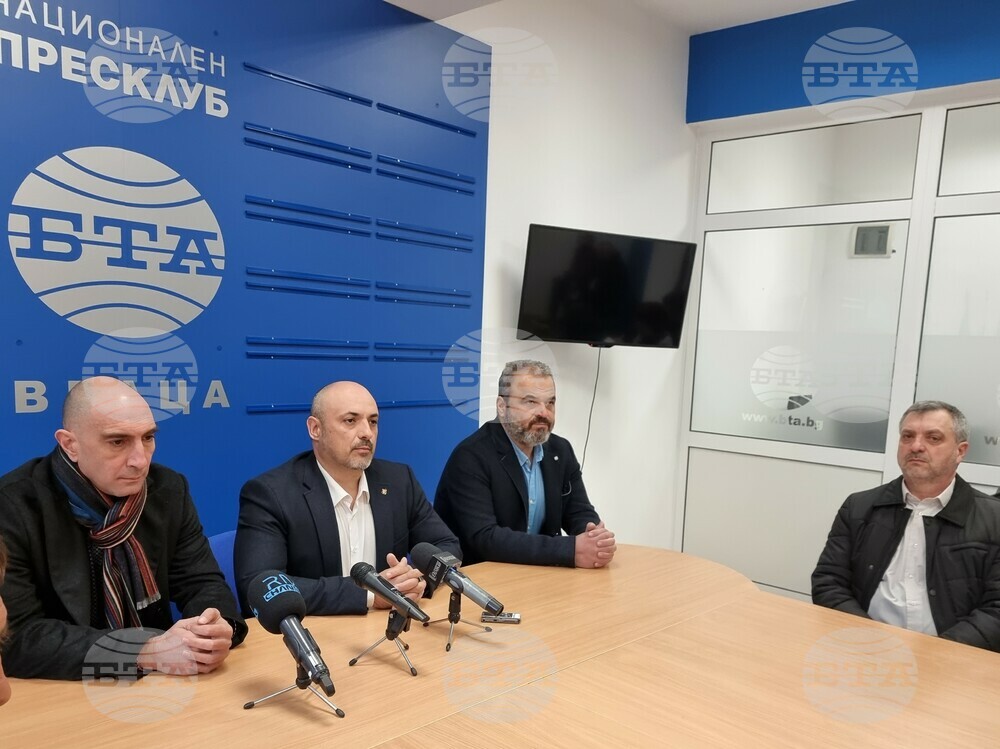 Съдбата на първия паметник на Христо Ботев беше обсъдена на кръгла маса във Враца