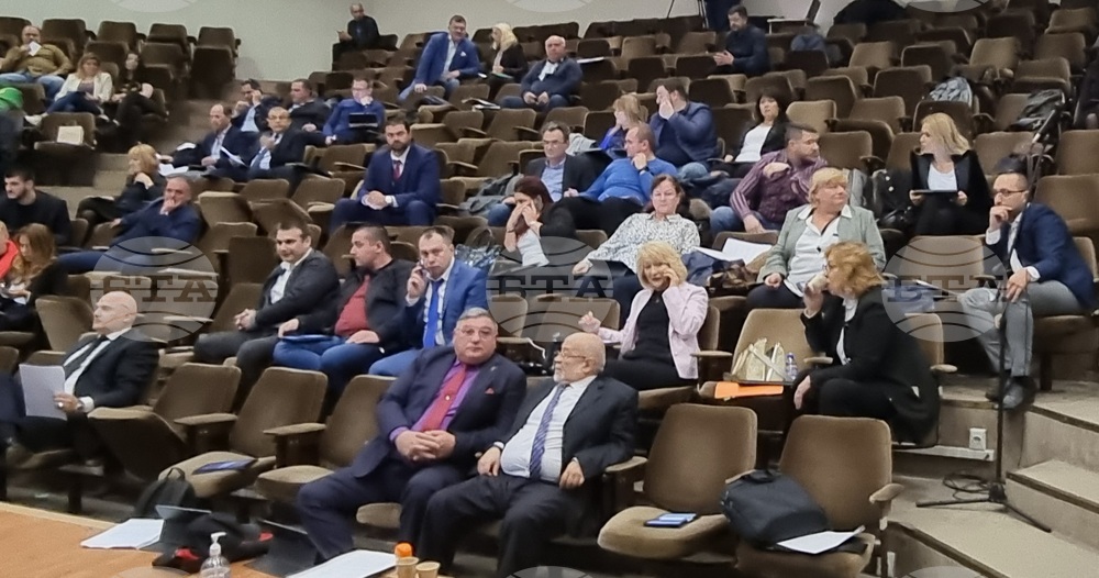 Синята зона във Варна вече ще работи и през почивните дни