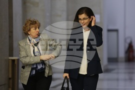 Парламент - Комисия по външна политика
