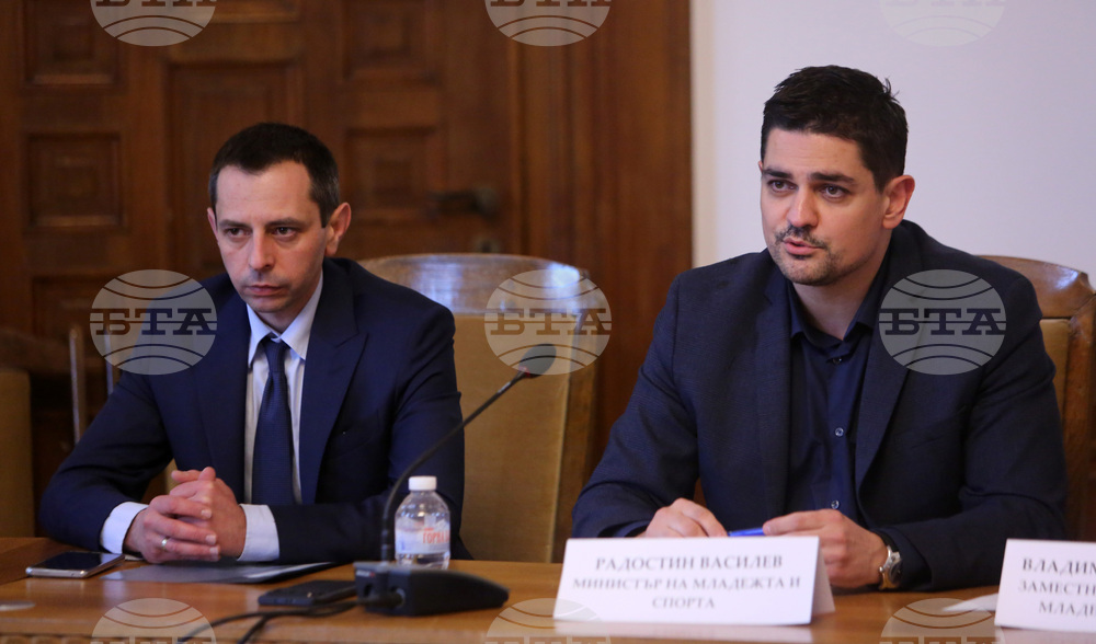 Комисия по въпросите на децата, младежта и спорта - заседание