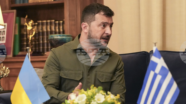 Зеленски се очаква да пристигне в Атина в неделя