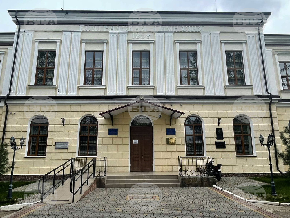От Болградската гимназия в Украйна разказаха за постиженията на учениците в олимпиадите през учебната 2024-2025 година