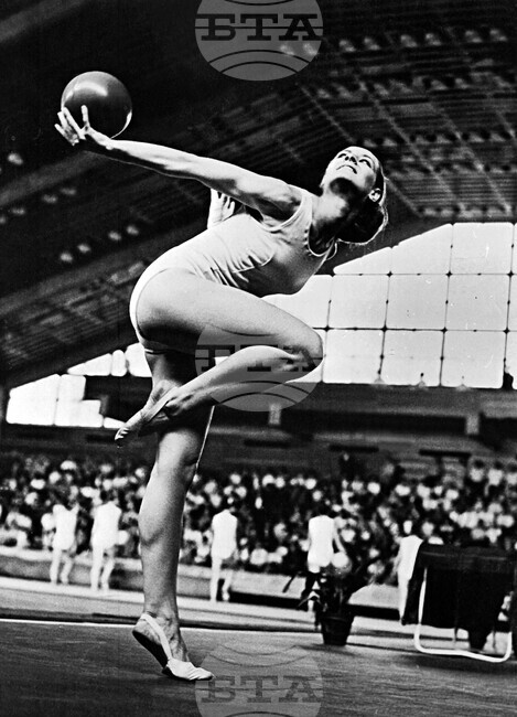 Художествена гимнастика - Мария Гигова