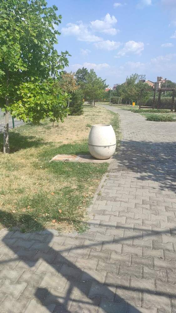 Община Сливен: Общината ще възстановява още едно потрошено съоръжение в Сливен