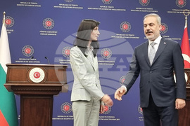 Турция - Мария Габриел - Хакан Фидан - среща