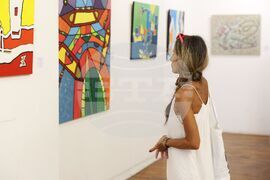 Бургас - „Летен полъх" - обща изложба живопис и пластика