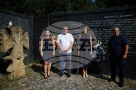 Тоталитарен режим - жертви - почит