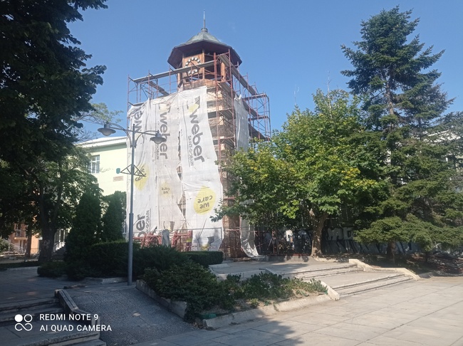 Община Сливен: Общината започна ремонт на старата часовникова кула в Сливен