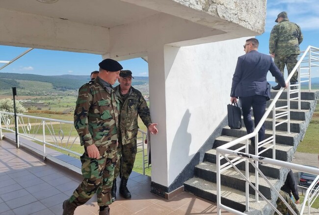 На учебния полигон „Ново село“ край Сливен започнаха демонстрации на способности на многонационалната бойна група