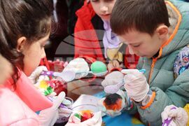 Велики четвъртък - яйца - традиционно боядисване