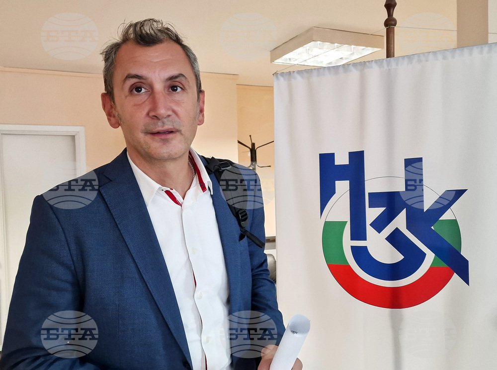 Вероятно ще се наложи разблокиране на резерва на НЗОК, каза доц. Михаил Околийски