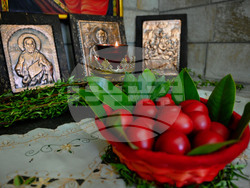 Бачково - Велики четвъртък - яйца - традиционно боядисване