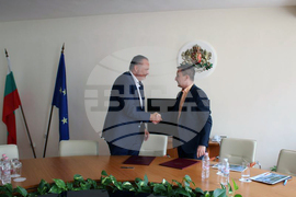 Австрия - Александър Николов - Ханс Петер Доскозил - сътрудничество