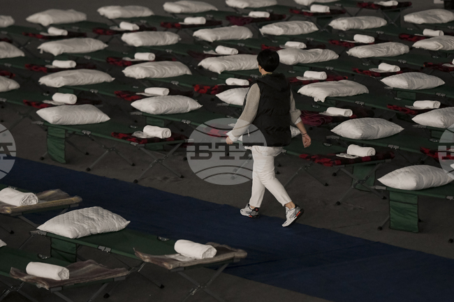 Училища в Кипър се подготвят да подслонят евакуирани от Близкия изток, съобщава кипърско издание